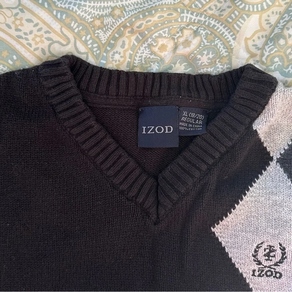 IZOD Boys XL 18/20 Argyle Sweater Vest Black Gray Preppy Golf School Holiday